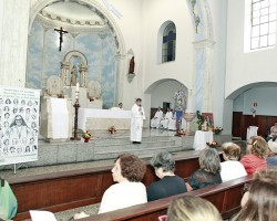 Abril - Santuário Nossa Senhora da Conceição dos Pobres - BH/MG